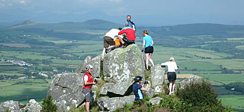 Cyclists on Mynydd Rhiw, Lleyn Peninsula