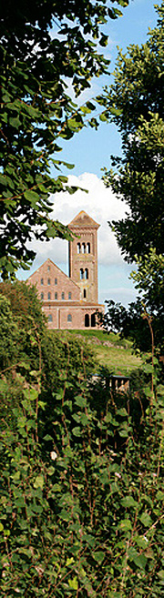 Hoarwithy church
